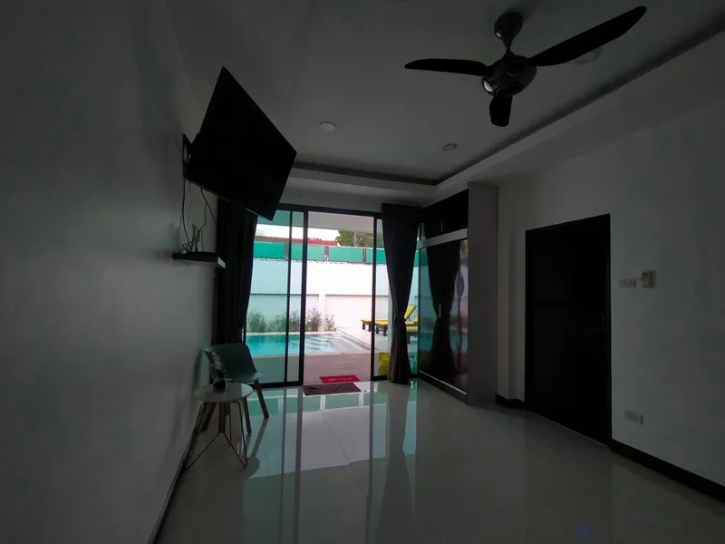 4-Bedroom Pool Villa for Rent, Rawai, with Garden - Rawai, Phuket - Main photo