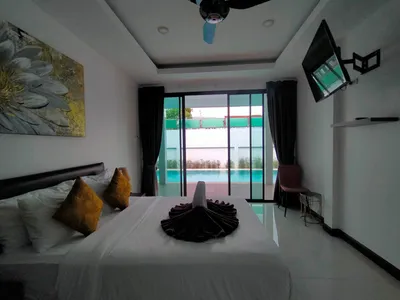 4-Bedroom Pool Villa for Rent, Rawai, with Garden - Rawai, Phuket - Photo 15