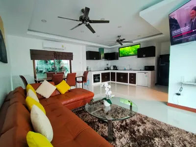 4-Bedroom Pool Villa for Rent, Rawai, with Garden - Rawai, Phuket - Photo 25