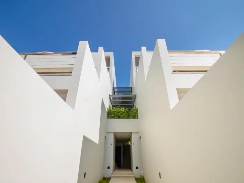 Alanna Yamu, 3-Bedroom Duplex Sea View Condo for Sale, Cape Yamu - Ao Yamoo, Phuket - Main photo