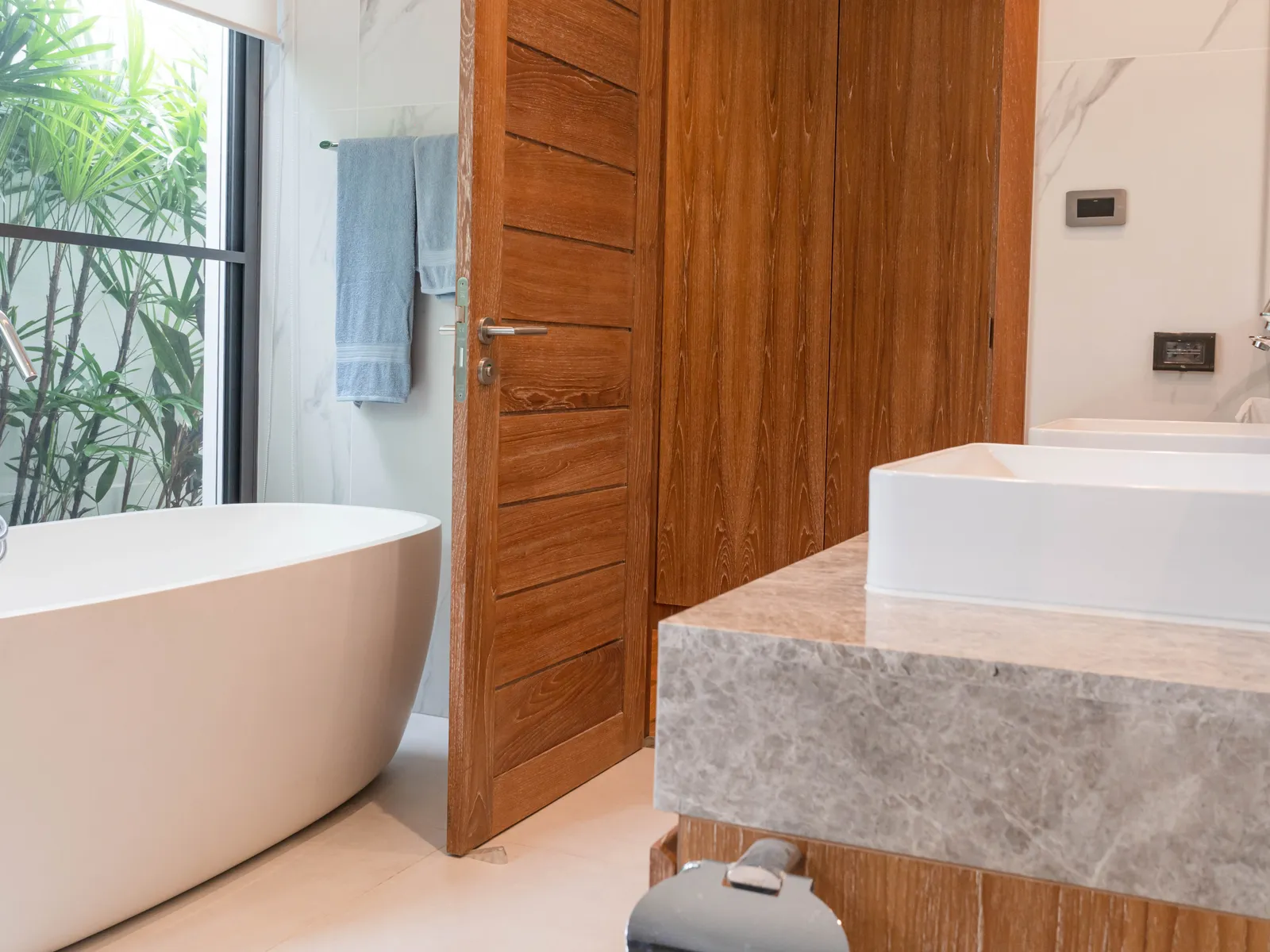 The Breeze, 3-Bedroom Luxury Pool Villa for Sale, Bang Tao, Freehold - Bang Tao, Phuket - Photo 20