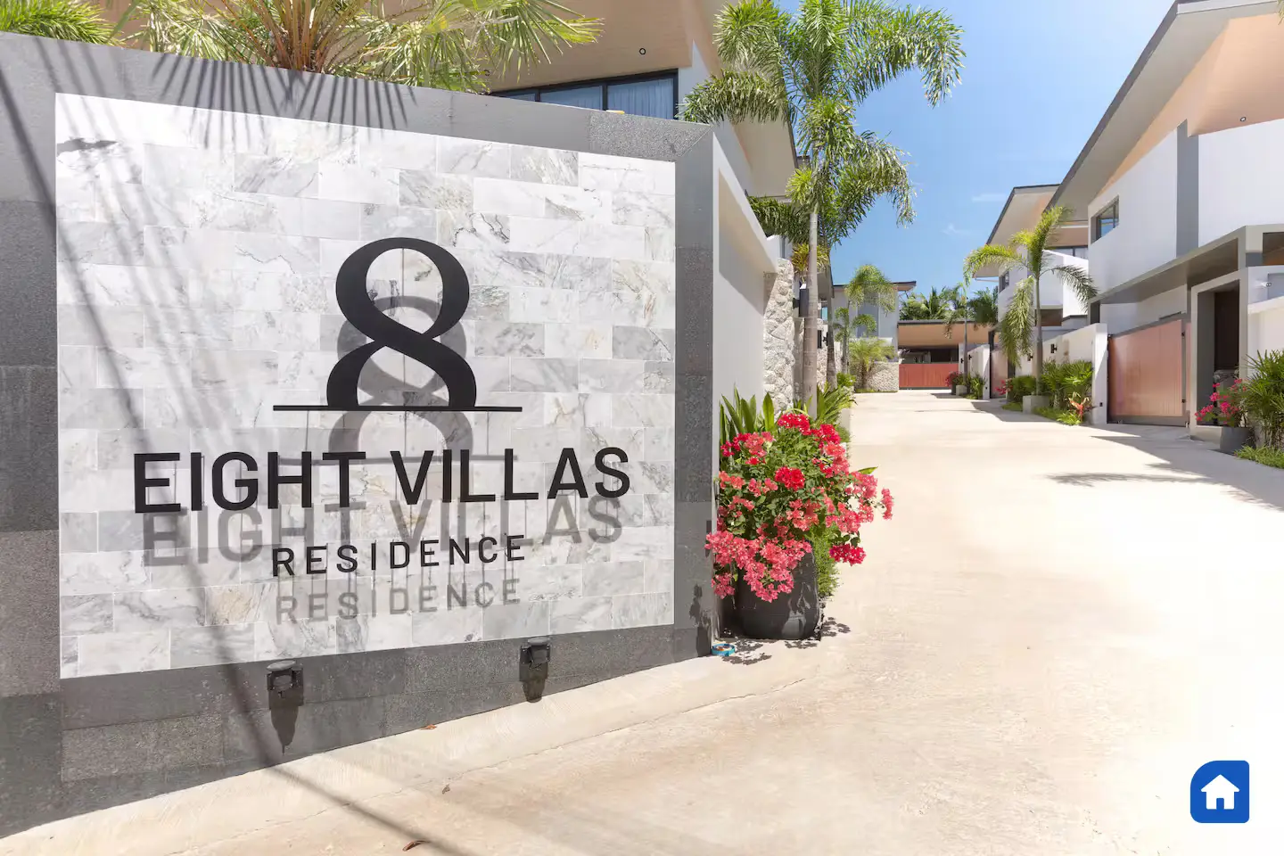 4-Bedroom Luxury Villa for Sale, Rawai, Investment Property - Rawai, Mueang Phuket - Main photo