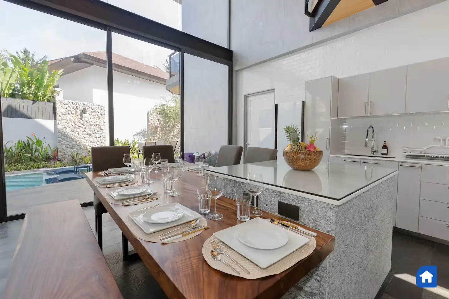 4-Bedroom Luxury Villa for Sale, Rawai, Investment Property - Rawai, Mueang Phuket - Main photo