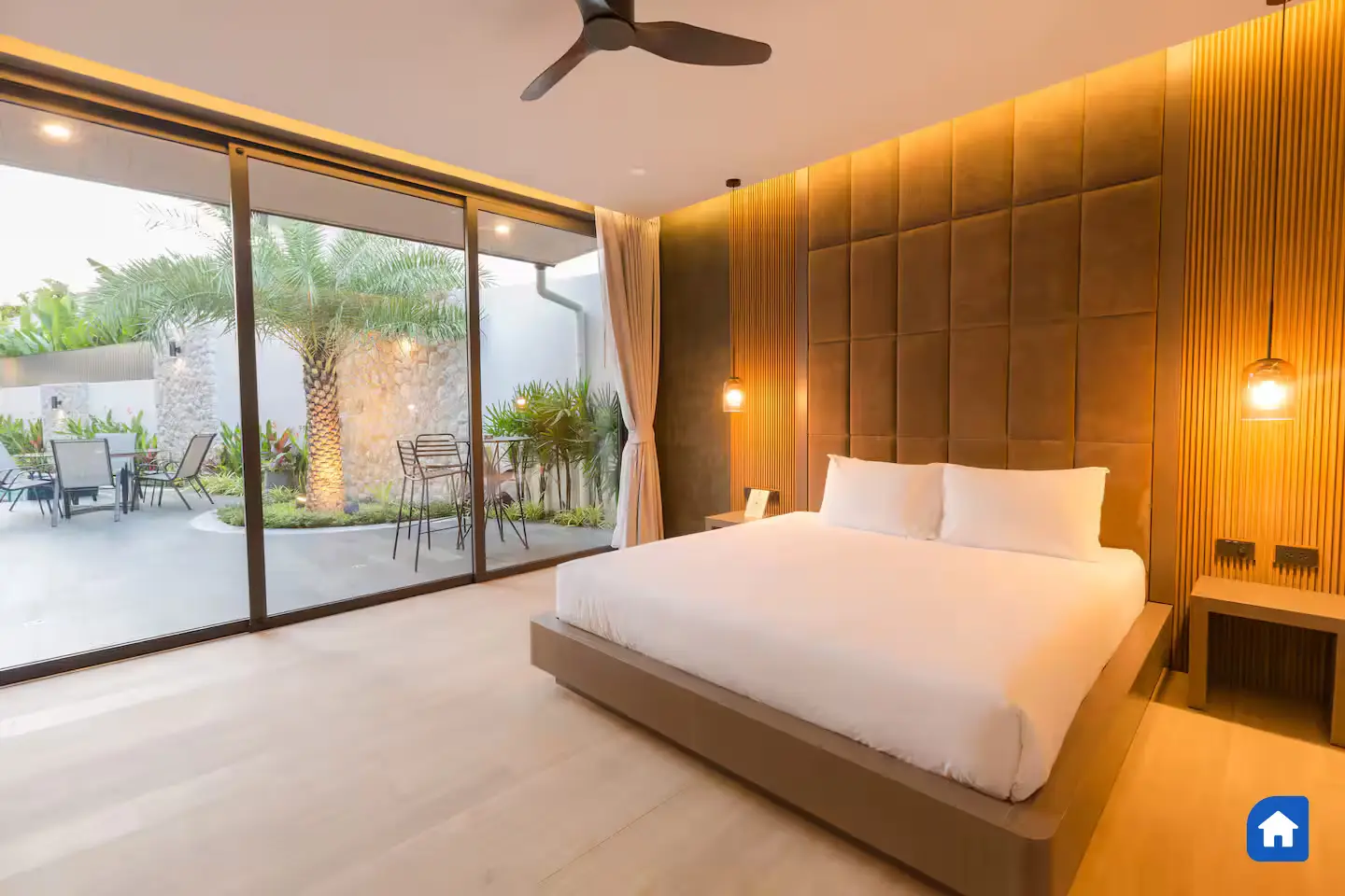 4-Bedroom Luxury Villa for Sale, Rawai, Investment Property - Rawai, Mueang Phuket - Main photo