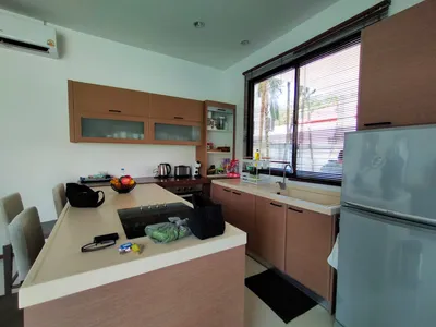 Intira Villas : Villa avec piscine de 2 chambres et bureau à louer, Rawai - Rawai, Phuket - Photo 6