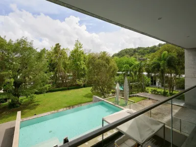 Вилла Таланг работы Кулапата Янтрасаста – Аукционная продажа - Thalang, Phuket - Фото 2