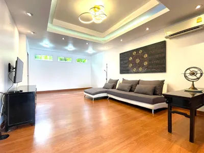 Villa 3 chambres à louer à proximité de BCIS & Central Phuket - Chalong, Phuket - Propriété à vendre ou louer à Phuket