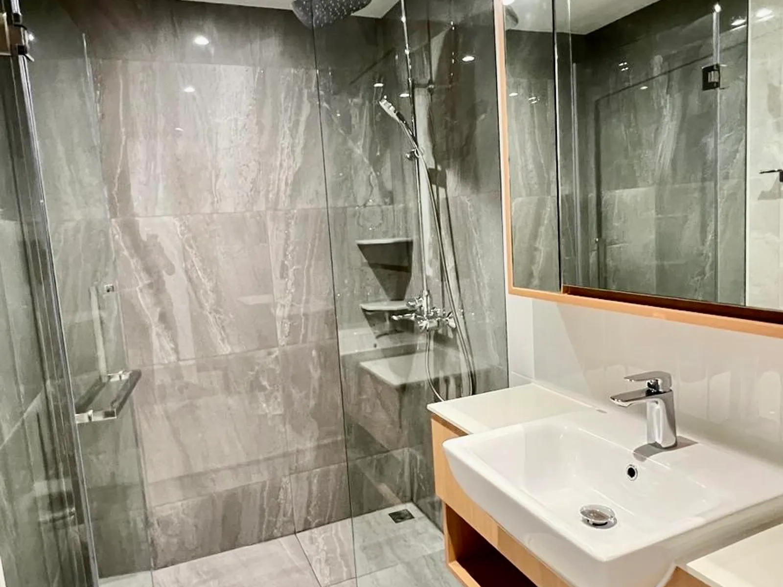 Laguna Beachside Residences, 3-Bedroom Boho Condo for Sale, Bang Tao, Freehold - Bang Tao, Phuket - Photo 10