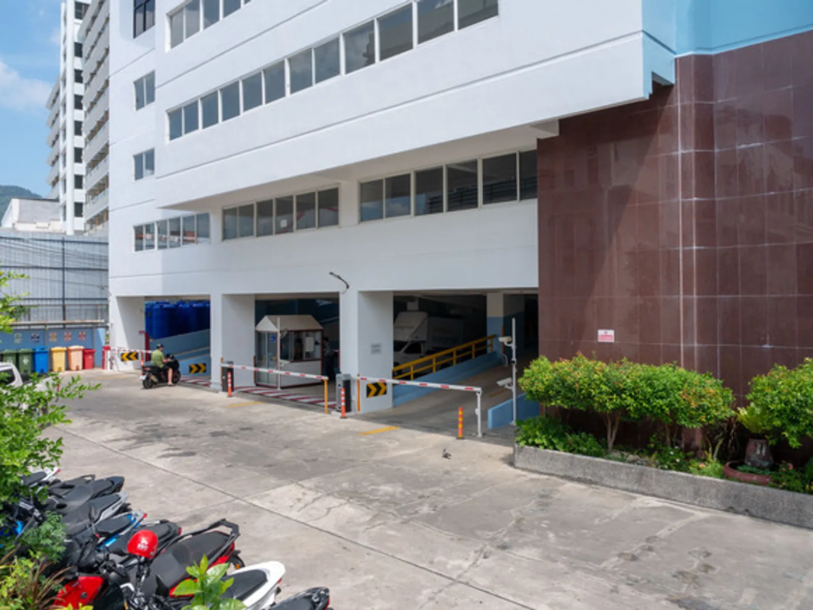 Patong Tower, 2-Bedroom Sea View Condo for Sale, Patong (68 sqm) - Patong, Phuket - Photo 16