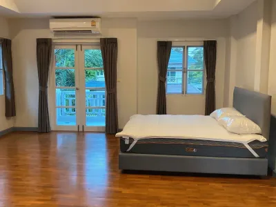 Land and Houses Chalong : Villa familiale de 3 chambres avec piscine et jardin - Chalong, Phuket - Photo 17