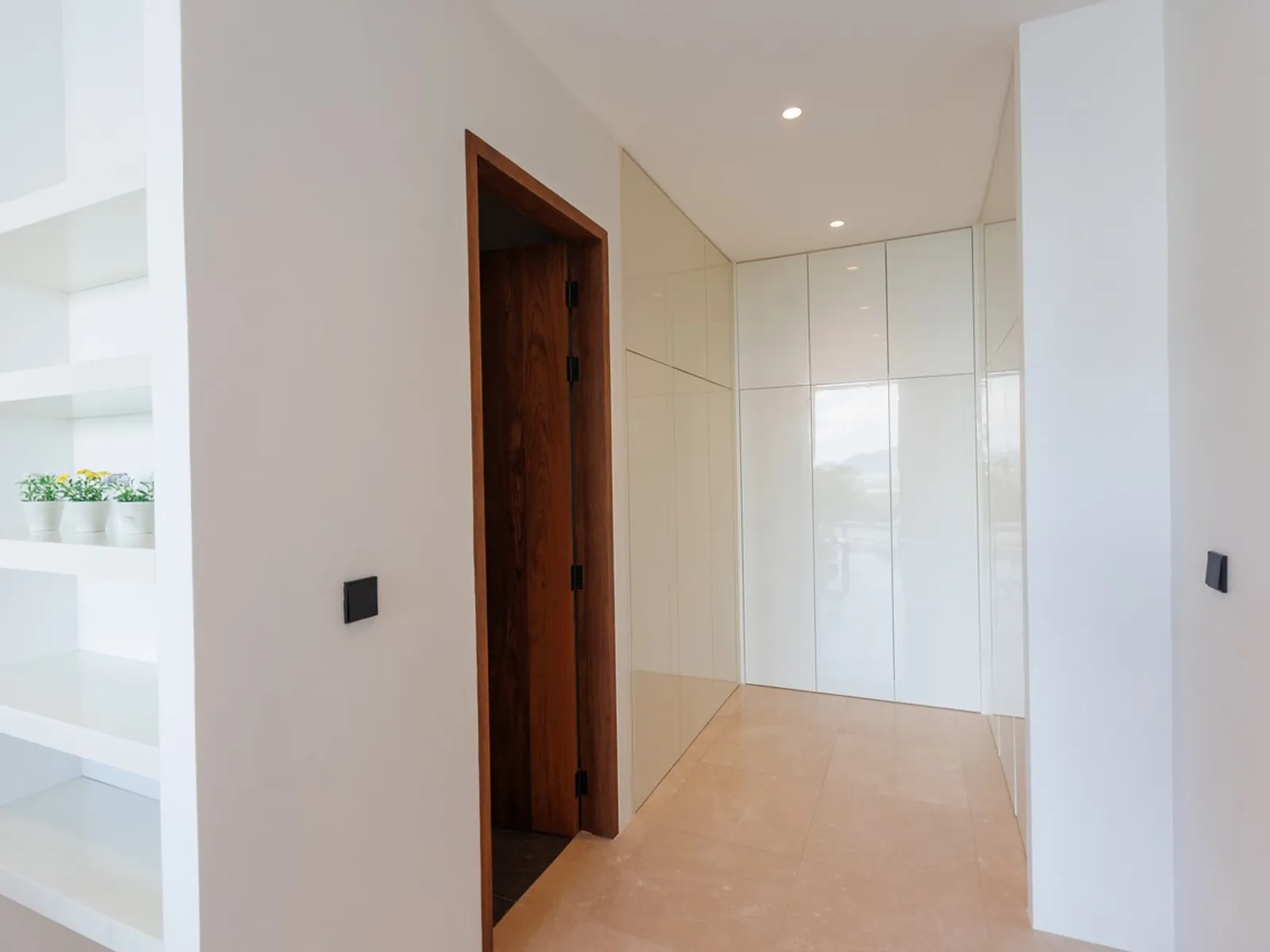 5-Bedroom Hilltop Sea View Pool Villa for Rent, Chalong - Chalong, Phuket - Photo 27