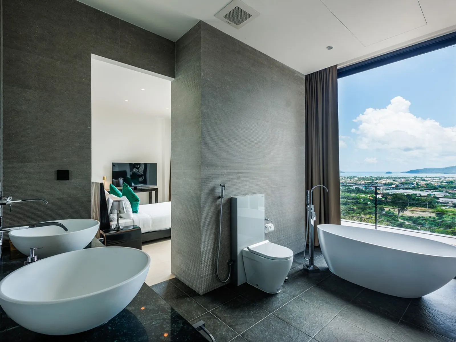 5-Bedroom Hilltop Sea View Pool Villa for Rent, Chalong - Chalong, Phuket - Photo 33