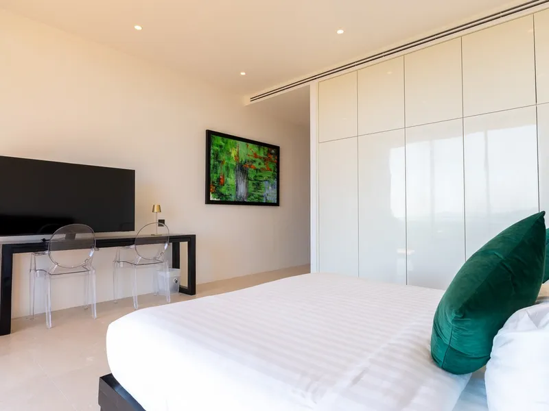 5-Bedroom Hilltop Sea View Pool Villa for Rent, Chalong - Chalong, Phuket - Main photo