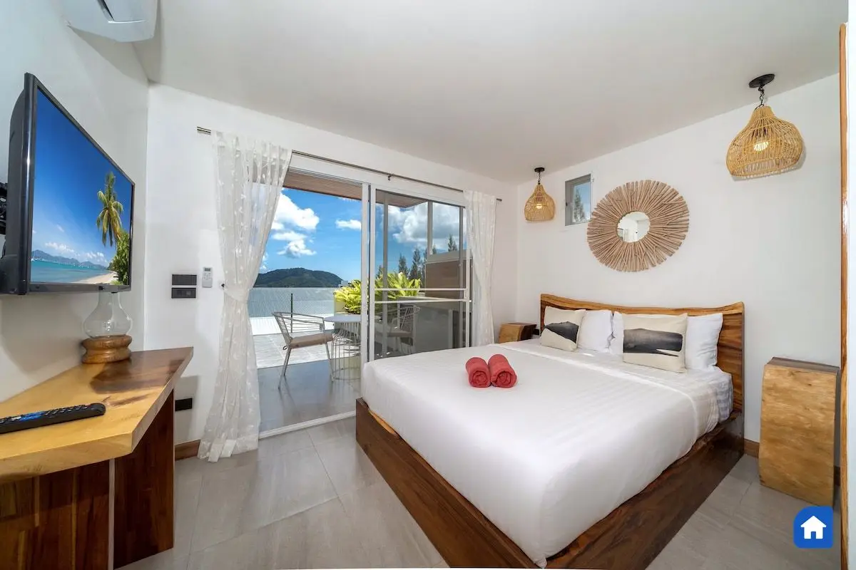 4-Bedroom Sea View Pool Villa for Sale, Rawai, 3 Floors - Rawai, Mueang Phuket - Main photo