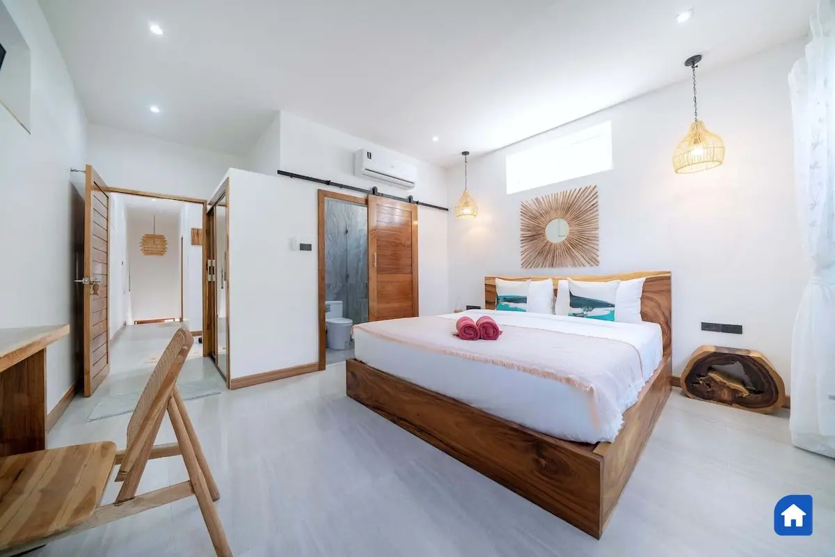 4-Bedroom Sea View Pool Villa for Sale, Rawai, 3 Floors - Rawai, Mueang Phuket - Main photo