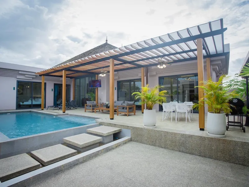 3-Bedroom Pool Villa for Rent, Cherng Talay, Full-Service - Cherng Talay, Phuket - Main photo