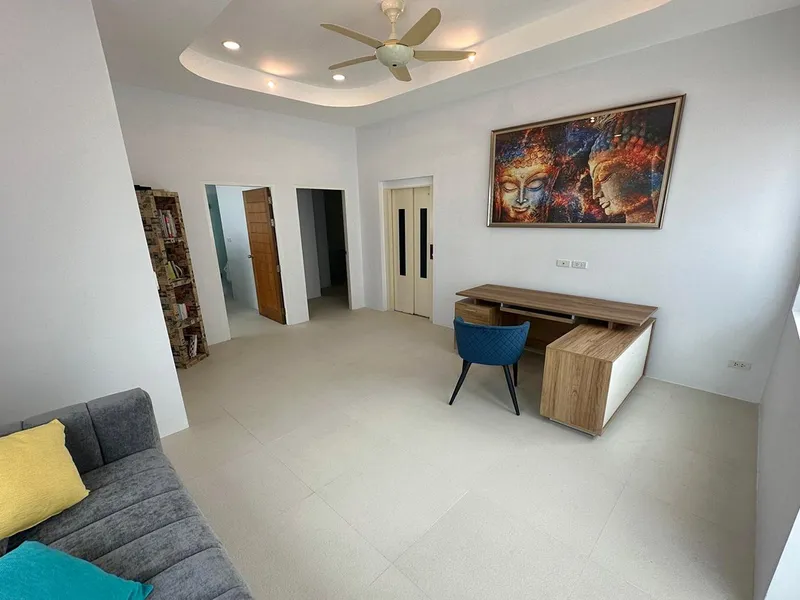 Baan Chalong Résidence : Villa moderne de 4 chambres avec toit-terrasse et vue panoramique - Chalong, Phuket - Photo principale