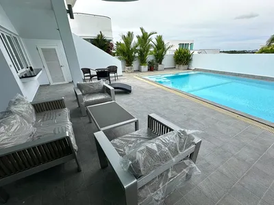Baan Chalong Résidence : Villa moderne de 4 chambres avec toit-terrasse et vue panoramique - Chalong, Phuket - Photo 4