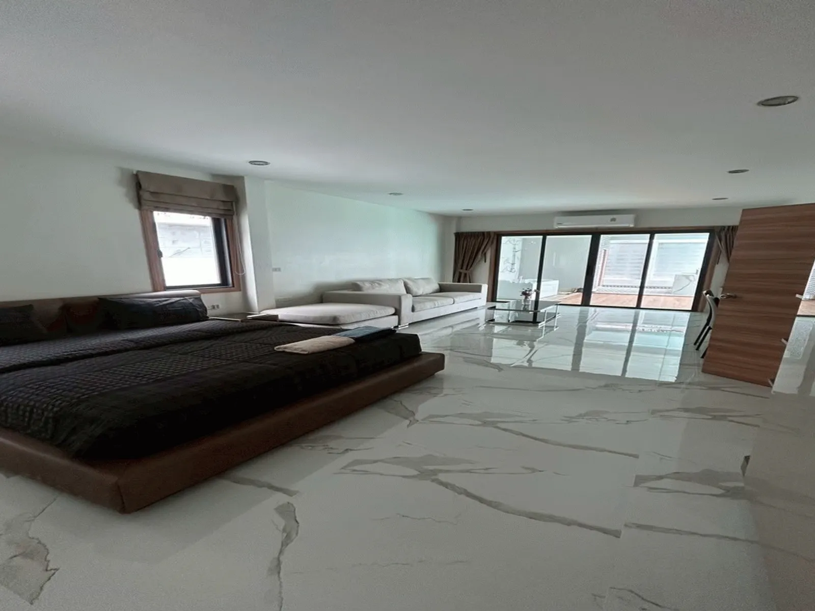 5-Bedroom Modern Pool Villa for Rent, Chalong - Chalong, Phuket - Photo 12