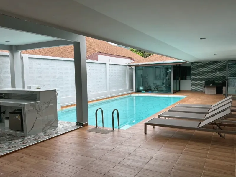 5-Bedroom Modern Pool Villa for Rent, Chalong - Chalong, Phuket - Main photo